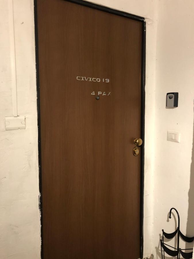 Civico 19 Apartment Сасари Екстериор снимка